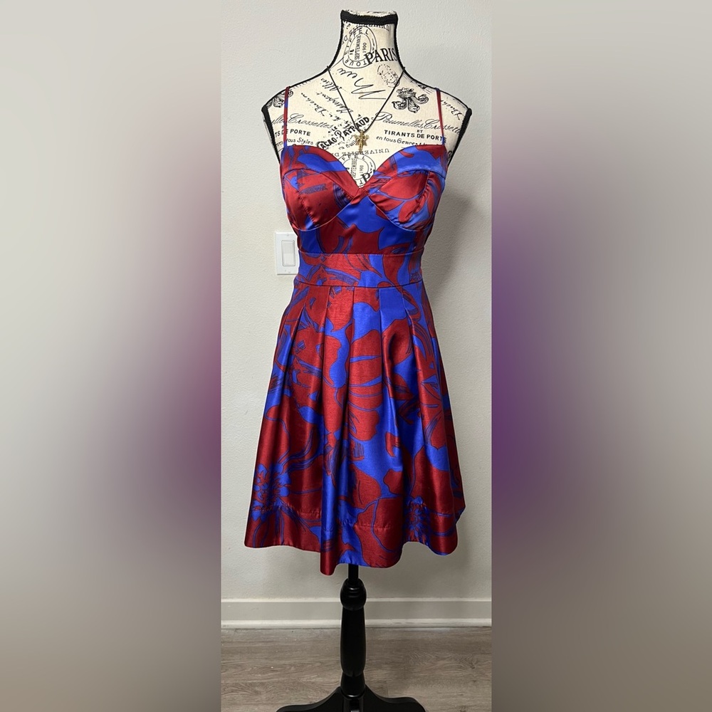 Rubber ducky dress small